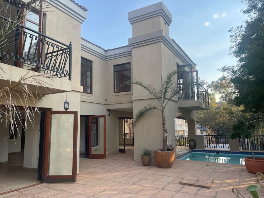 House for sale in Waterkloof, Pretoria East - PT1706841 House for sale in Waterkloof, Pretoria East - PT1706841