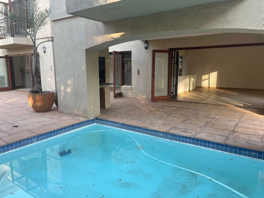 House for sale in Waterkloof, Pretoria East - PT1706841 House for sale in Waterkloof, Pretoria East - PT1706841