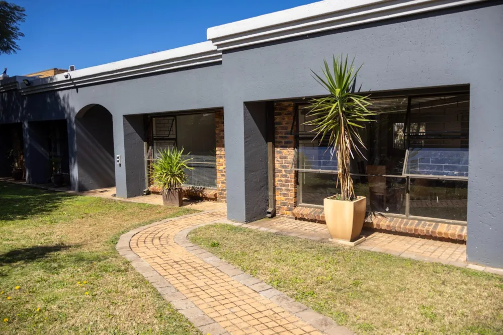 House for sale in Sunward Park - BOK1708102 House for sale in Sunward Park - BOK1708102