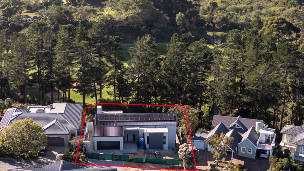 Residential vacant land for sale in Pezula Golf Estate - 1KG1687539