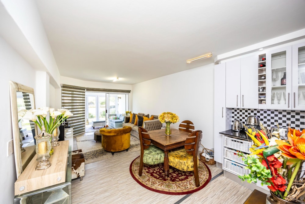 Apartment for sale in Gonubie - 1EZ1708730 Apartment for sale in Gonubie - 1EZ1708730