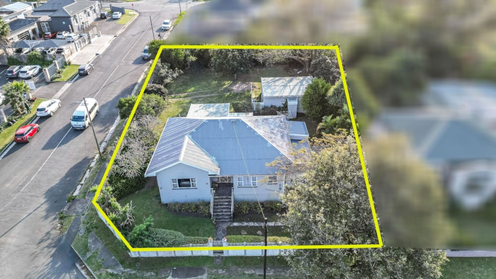 House for sale in Nahoon - 1EZ1706275 House for sale in Nahoon - 1EZ1706275