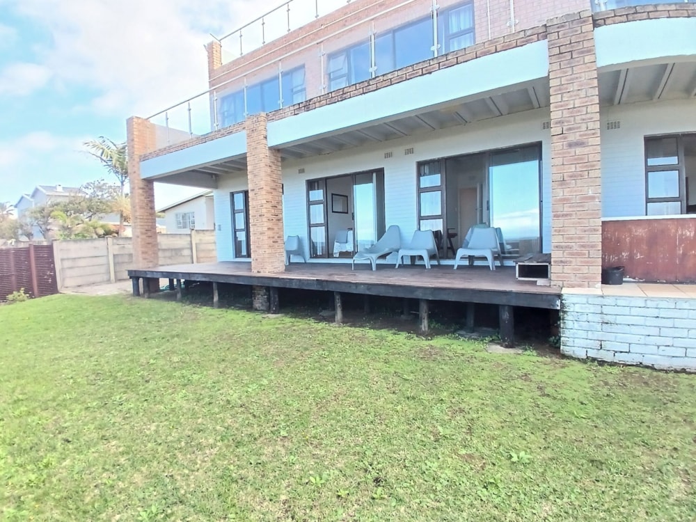 Double-storey house for sale in Uvongo - 1PSH1708600