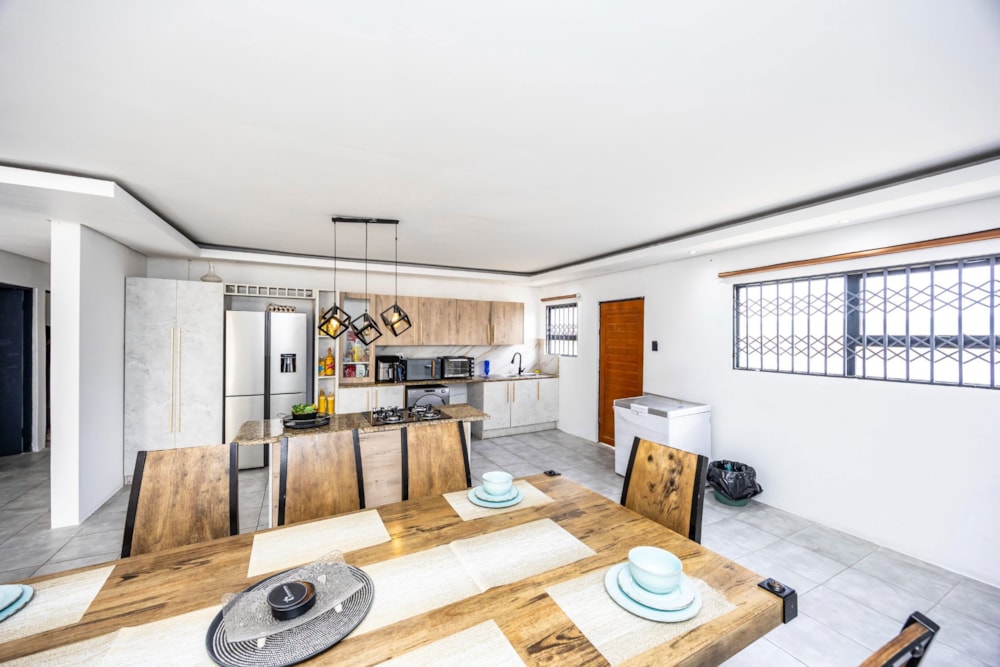 House for sale in Nahoon Valley Park - 1EZ1707155 House for sale in Nahoon Valley Park - 1EZ1707155