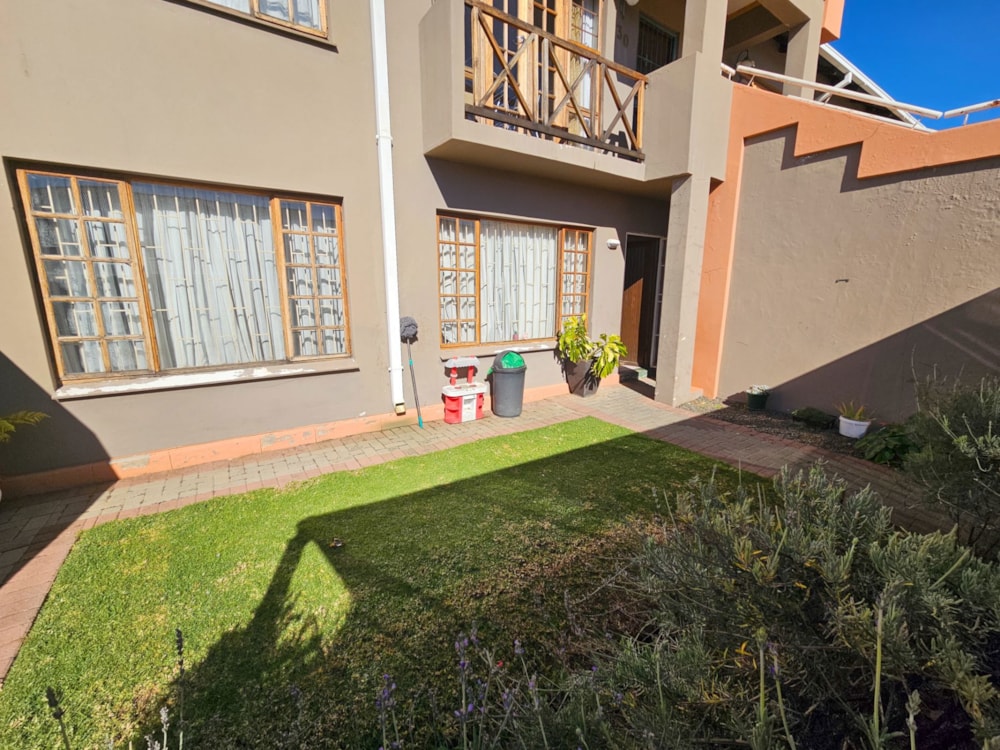 Townhouse for sale in Hospitaalpark - 1BX1706871