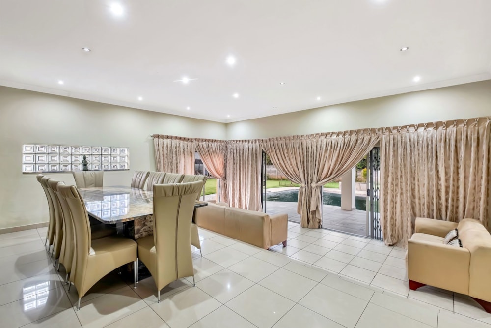 Double-storey house for sale in Kelvin - HP1709294 Double-storey house for sale in Kelvin - HP1709294