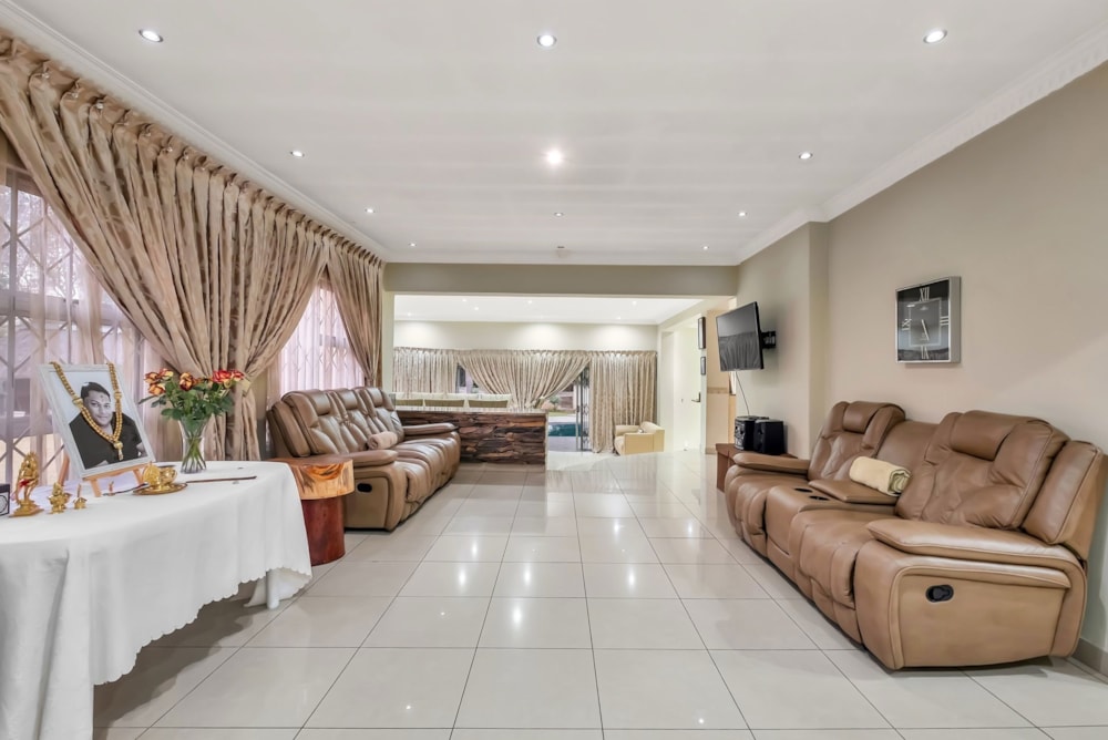 Double-storey house for sale in Kelvin - HP1709294 Double-storey house for sale in Kelvin - HP1709294