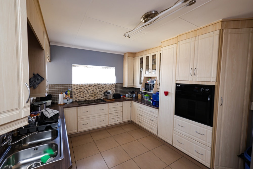 House for sale in Hutten Heights - 1NW1707524 House for sale in Hutten Heights - 1NW1707524