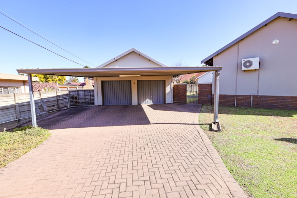 House for sale in Hutten Heights - 1NW1707524 House for sale in Hutten Heights - 1NW1707524