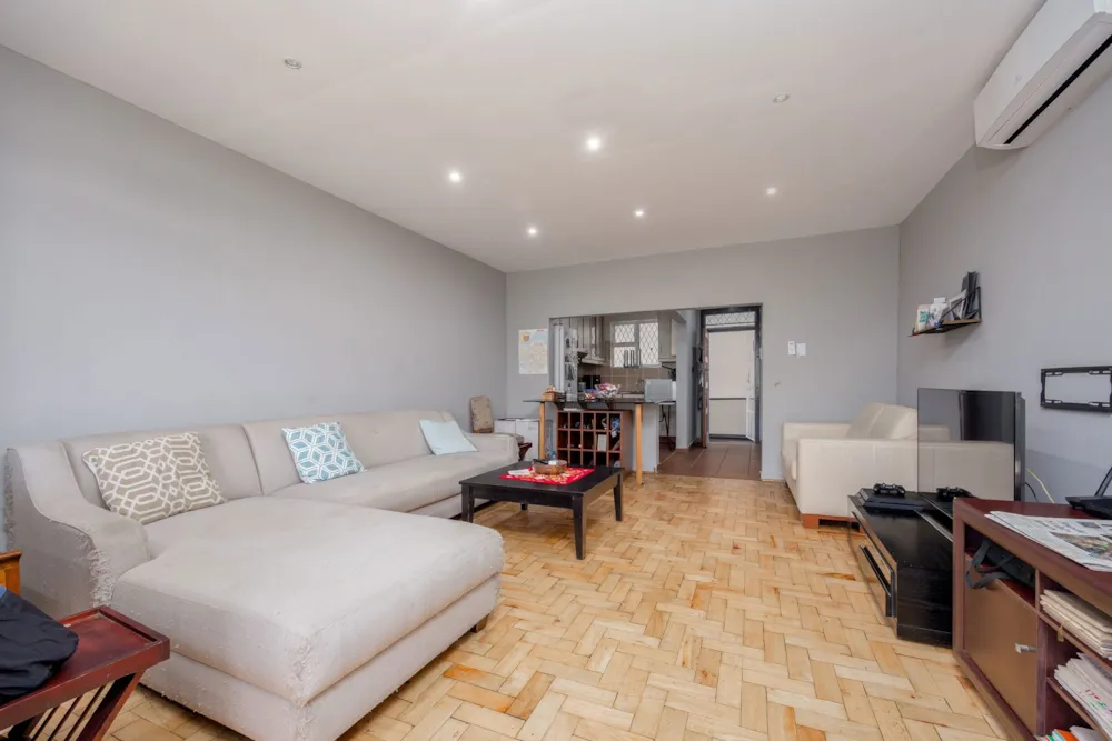 Apartment for sale in Morningside, Durban - 1DA1708354 Apartment for sale in Morningside, Durban - 1DA1708354