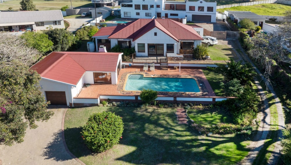 House for sale in Mossel Bay Central - 1MB1707780 House for sale in Mossel Bay Central - 1MB1707780