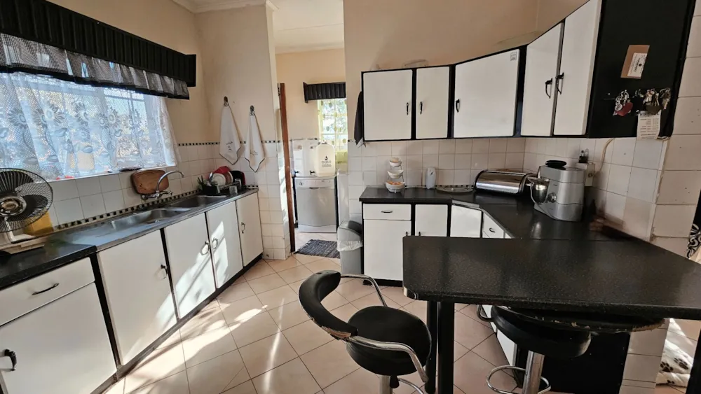 House for sale in Lydenburg (Mashishing) - 1LY1706893