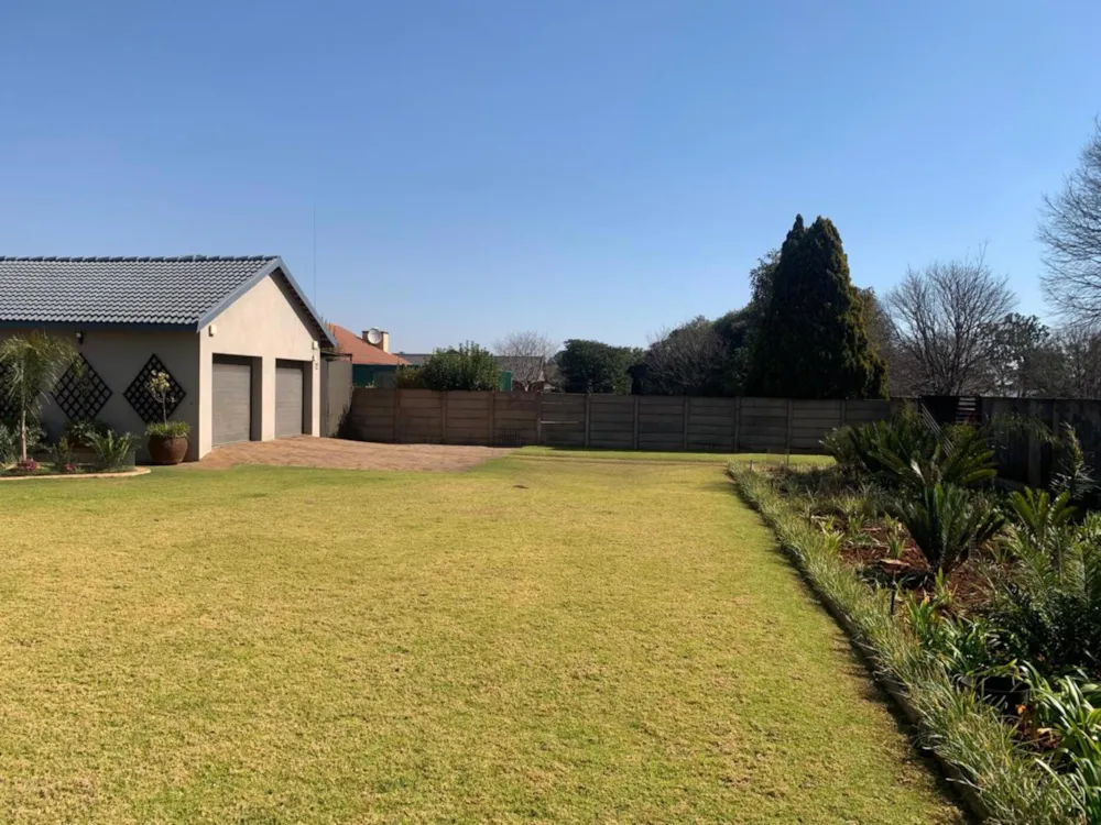 House sold in Kanonkop, Middelburg, Mpumalanga - 1MD1707172 House sold in Kanonkop, Middelburg, Mpumalanga - 1MD1707172