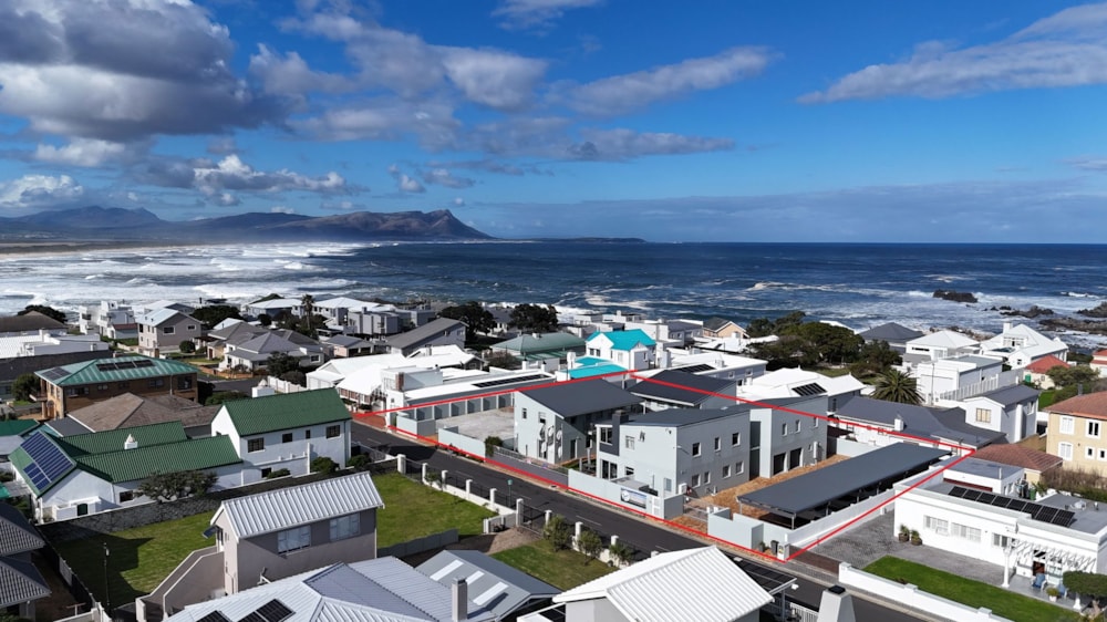 House for sale in Kleinmond - KN1706845 House for sale in Kleinmond - KN1706845