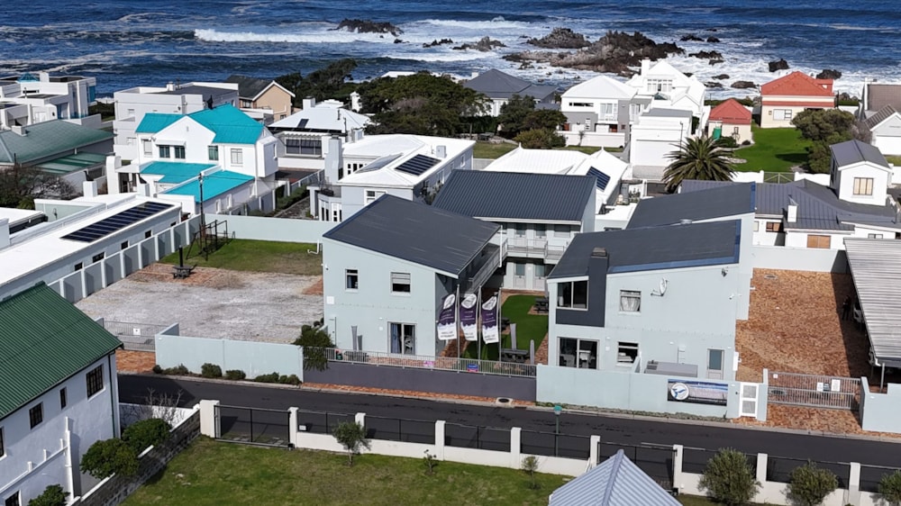 House for sale in Kleinmond - KN1706845 House for sale in Kleinmond - KN1706845