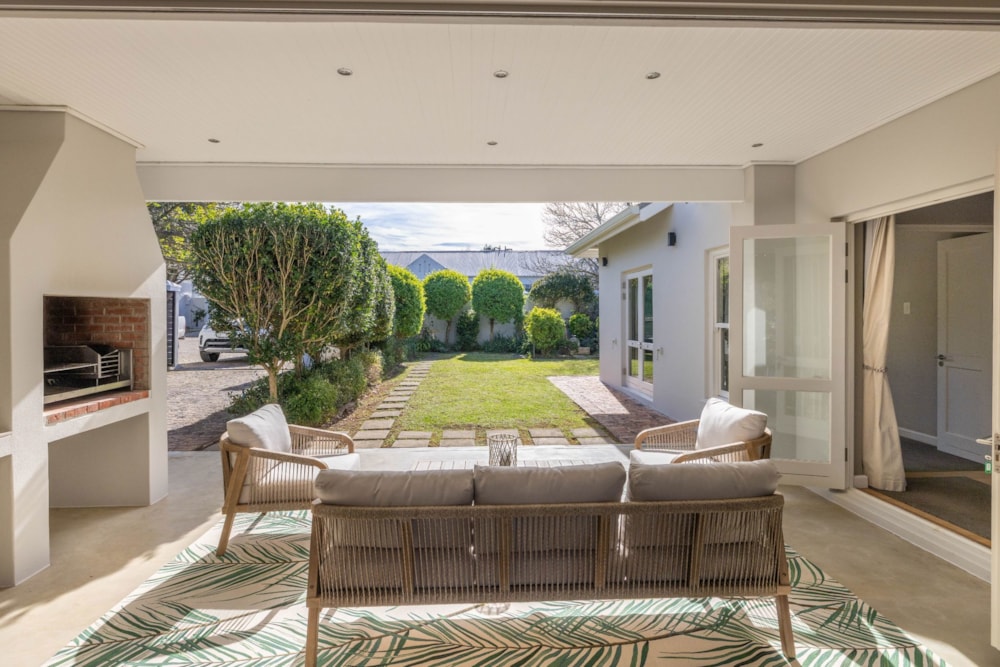 Double-storey house for sale in West Hill, Grahamstown, Makhanda - 1GC1707502 Double-storey house for sale in West Hill, Grahamstown, Makhanda - 1GC1707502