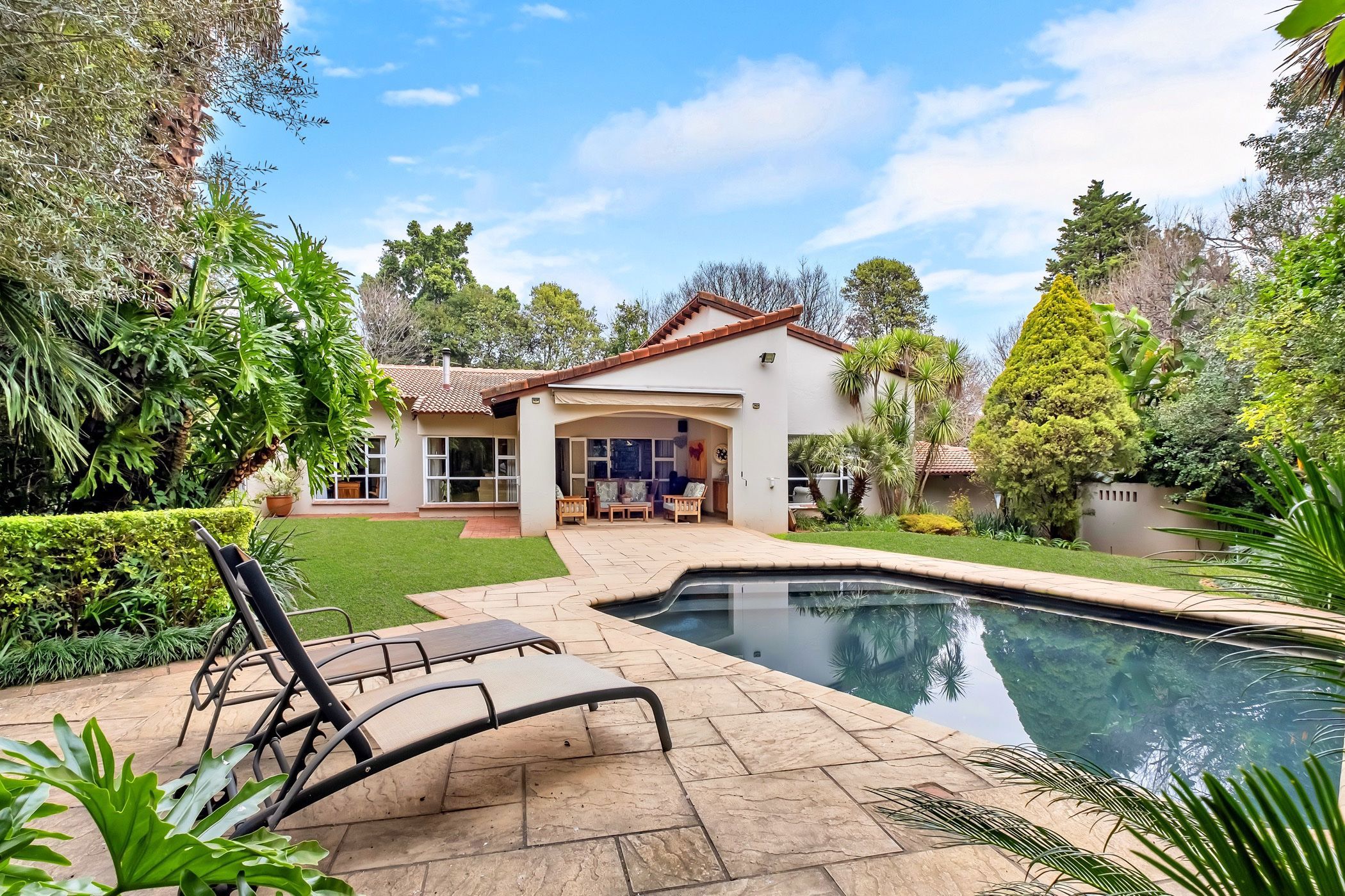 House for sale in Saxonwold - HP1706598