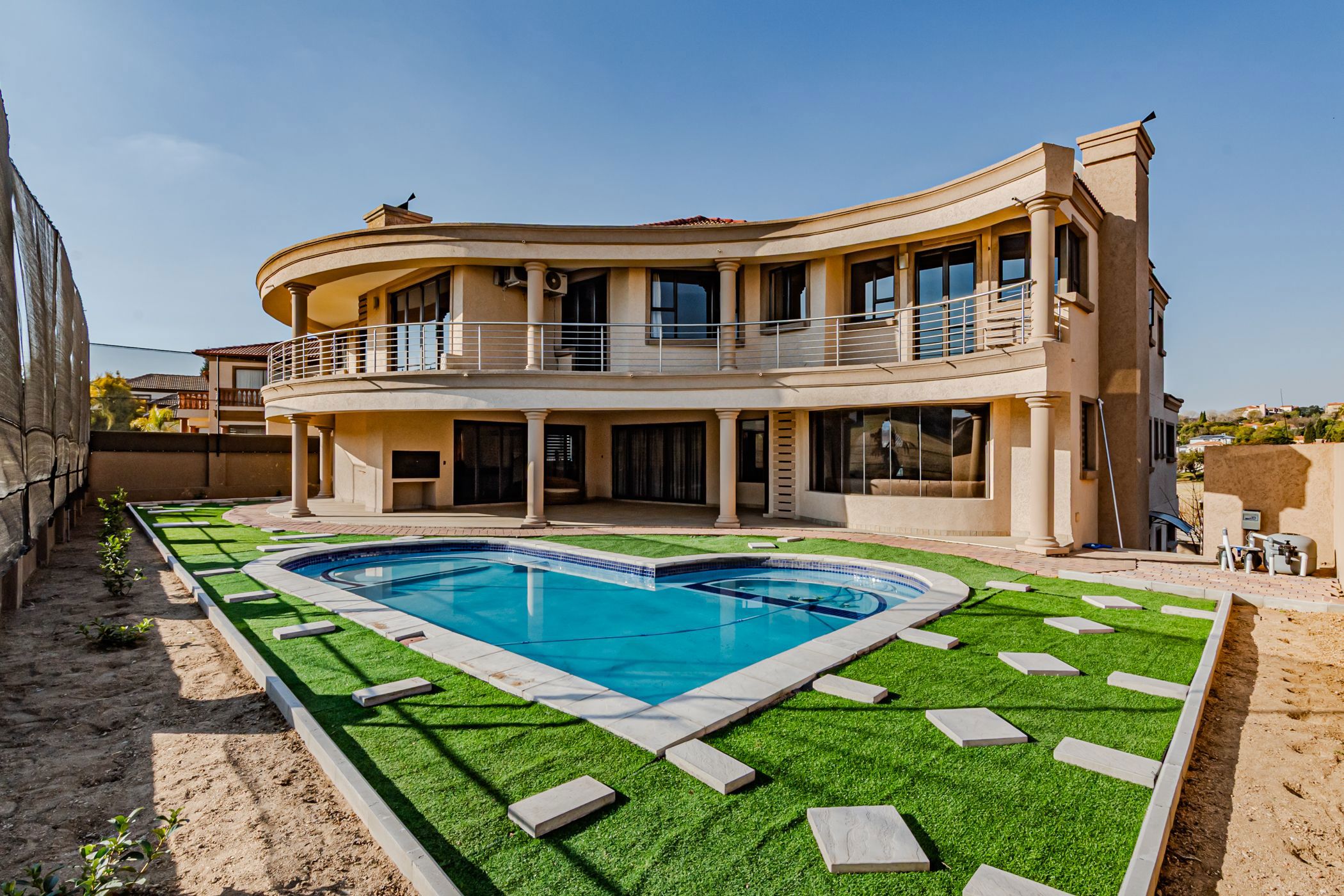 Golf estate house for sale in Blue Valley Golf Estate - CN1708110