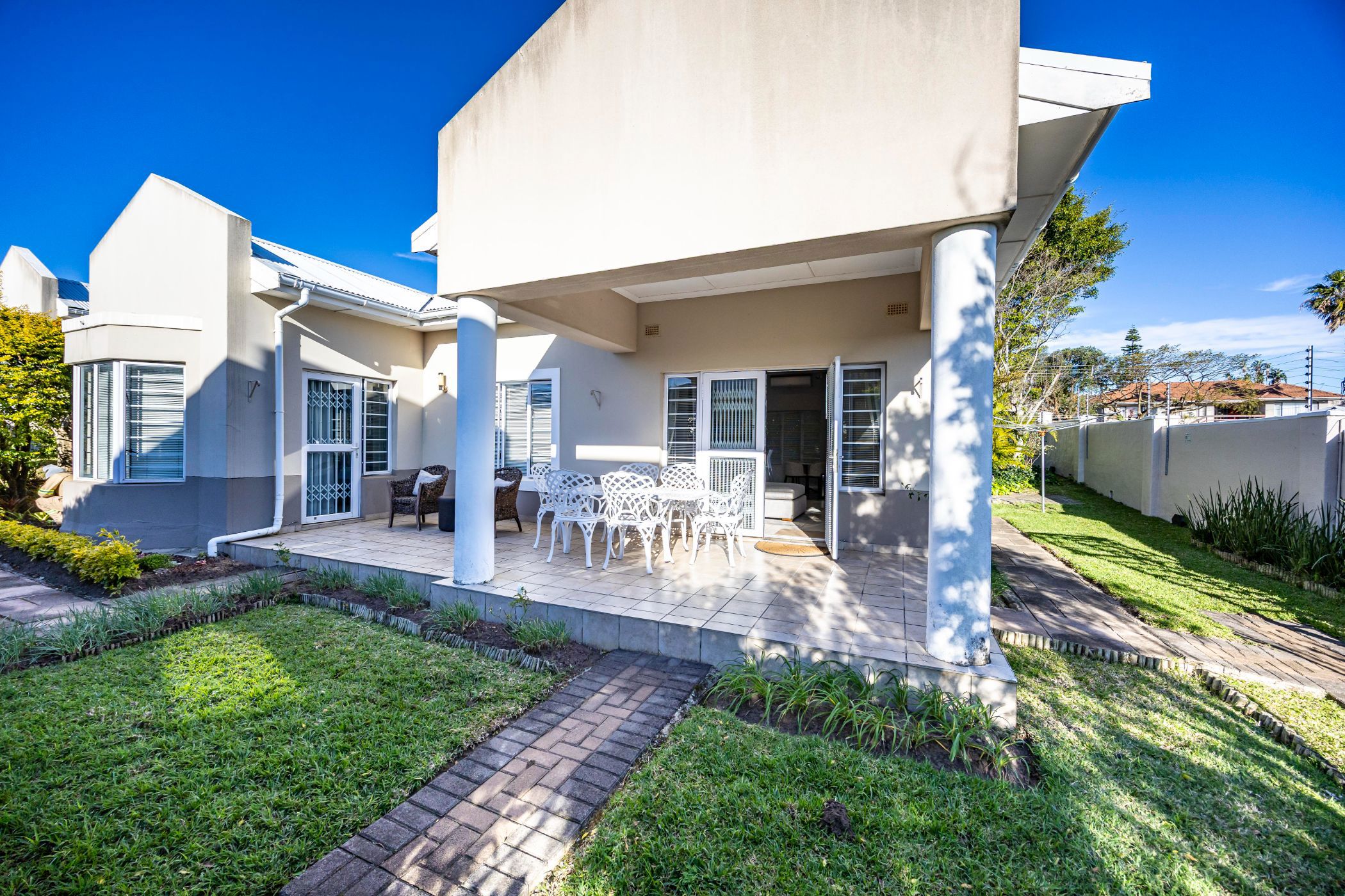 Townhouse for sale in Beacon Bay - 1EZ1708775