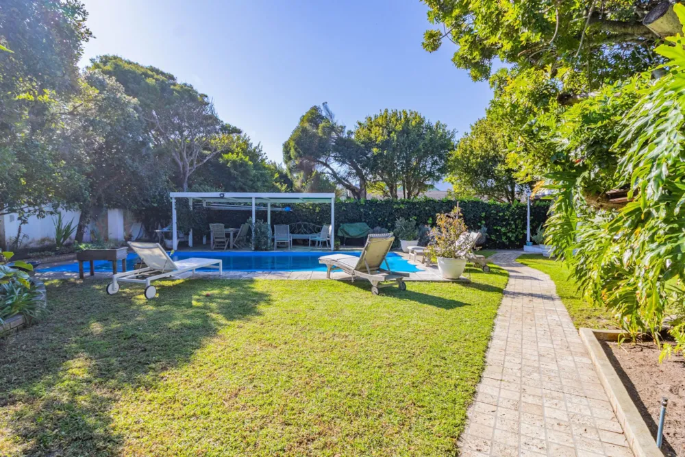 House sold in Eastcliff, Hermanus - HF1708807