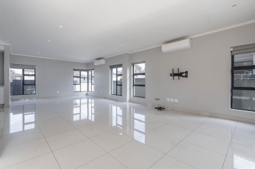 Security estate home sold in La Como Lifestyle Estate - BOK1709019 Security estate home sold in La Como Lifestyle Estate - BOK1709019