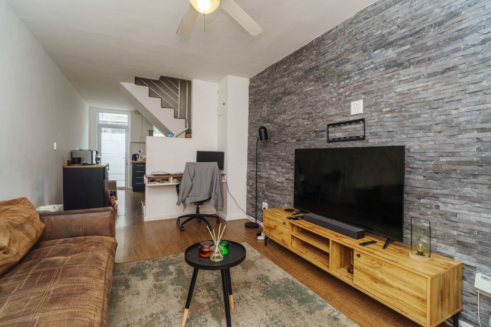 Double-storey house for sale in Woodstock - KW1704898