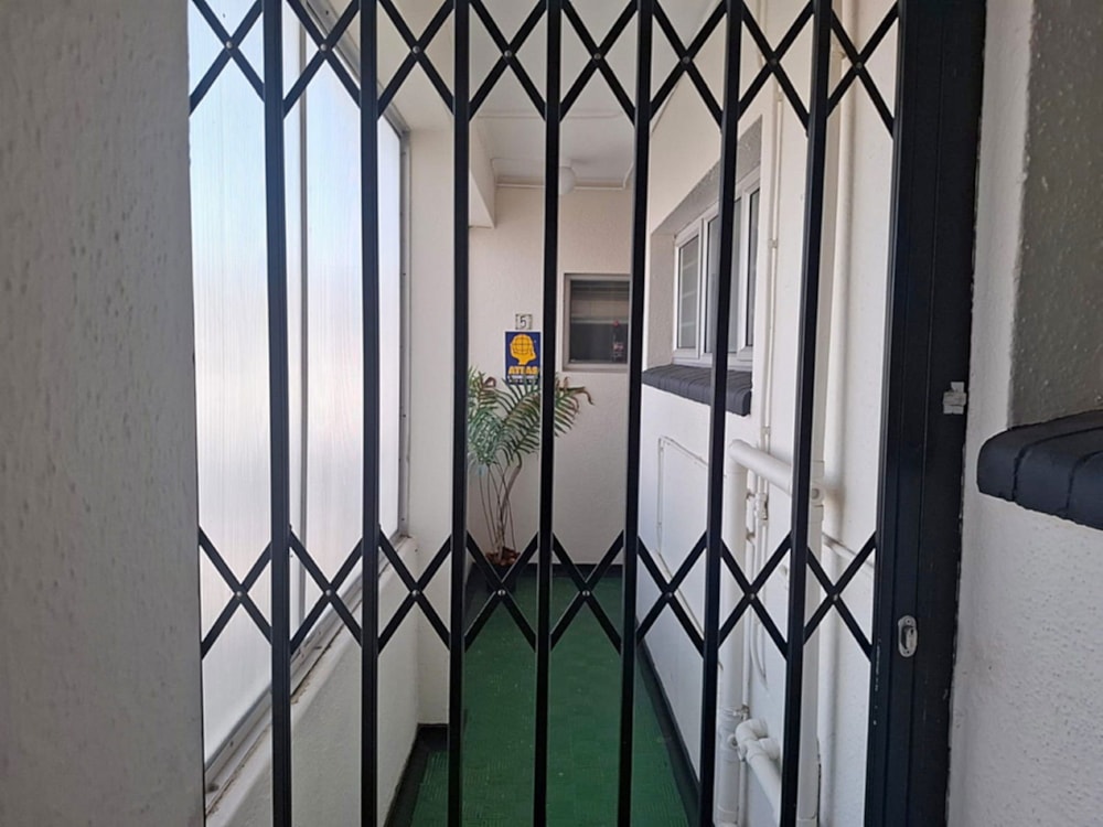 Apartment for sale in Humewood - 1PLZ1707877