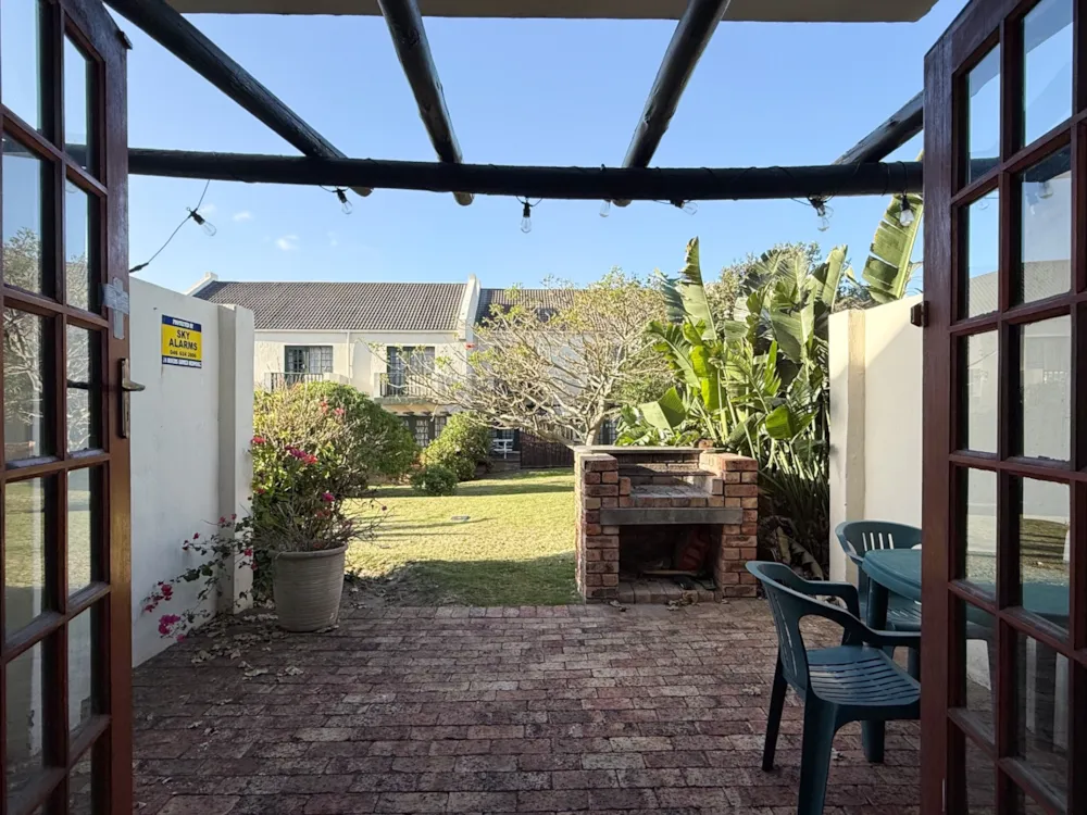 Apartment sold in West Beach, Port Alfred - 1PF1708261 Apartment sold in West Beach, Port Alfred - 1PF1708261