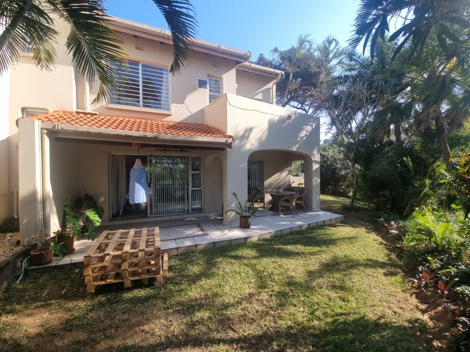 Townhouse let in uMhlanga Rocks - 1ND1709496