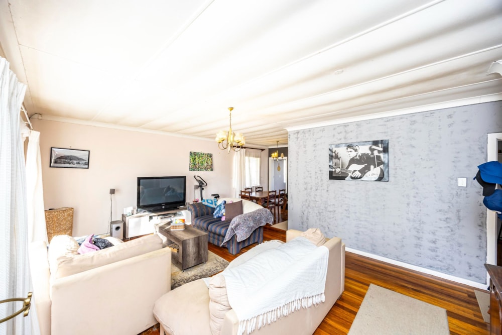 House for sale in Chiselhurst - 1EZ1709185 House for sale in Chiselhurst - 1EZ1709185