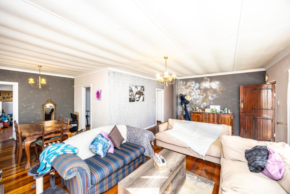 House for sale in Chiselhurst - 1EZ1709185 House for sale in Chiselhurst - 1EZ1709185