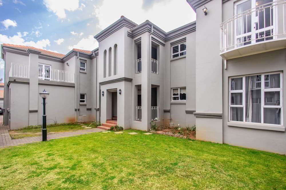 Townhouse for sale in Eagle Canyon Golf Estate - RAN1708183