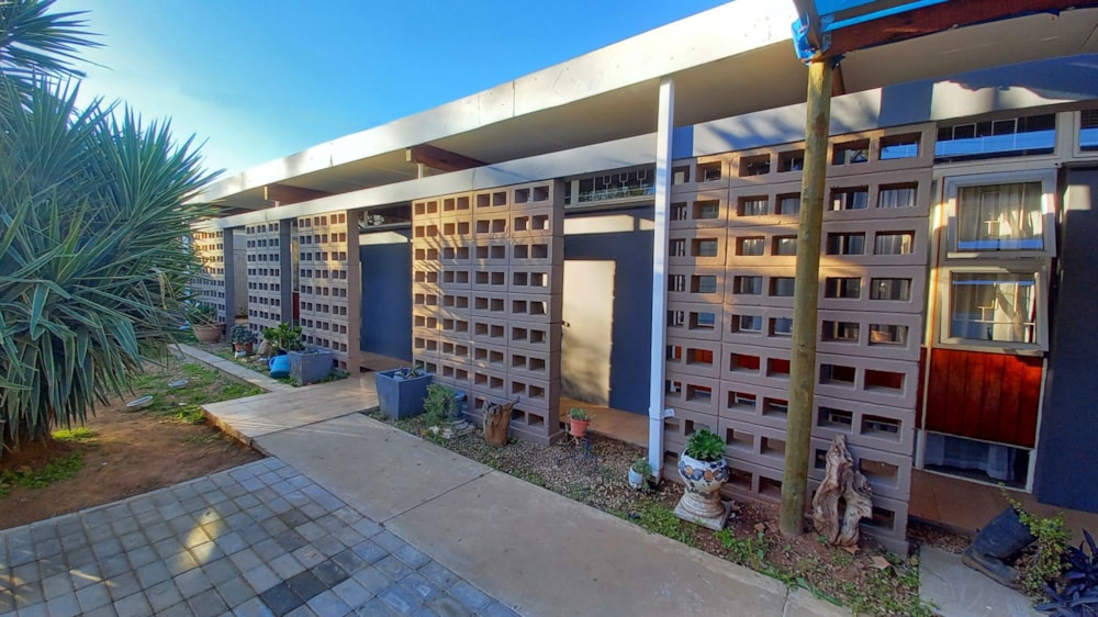 House for sale in Wesbank, Oudtshoorn - 1OU1709379