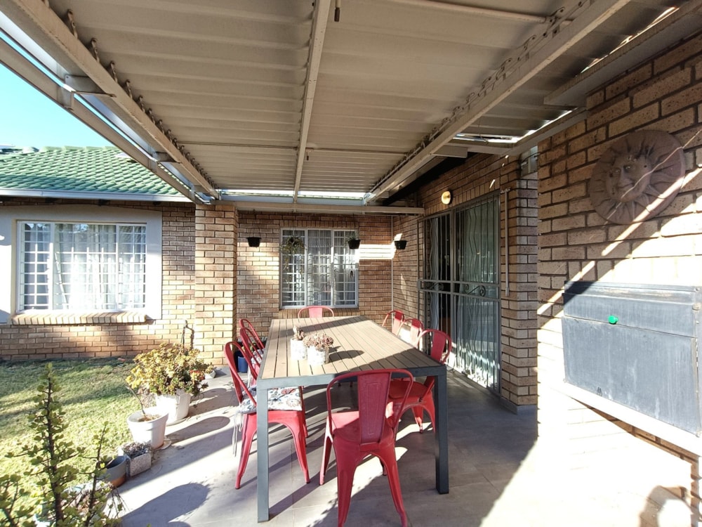 Townhouse for sale in Eldoraigne - CN1707199 Townhouse for sale in Eldoraigne - CN1707199