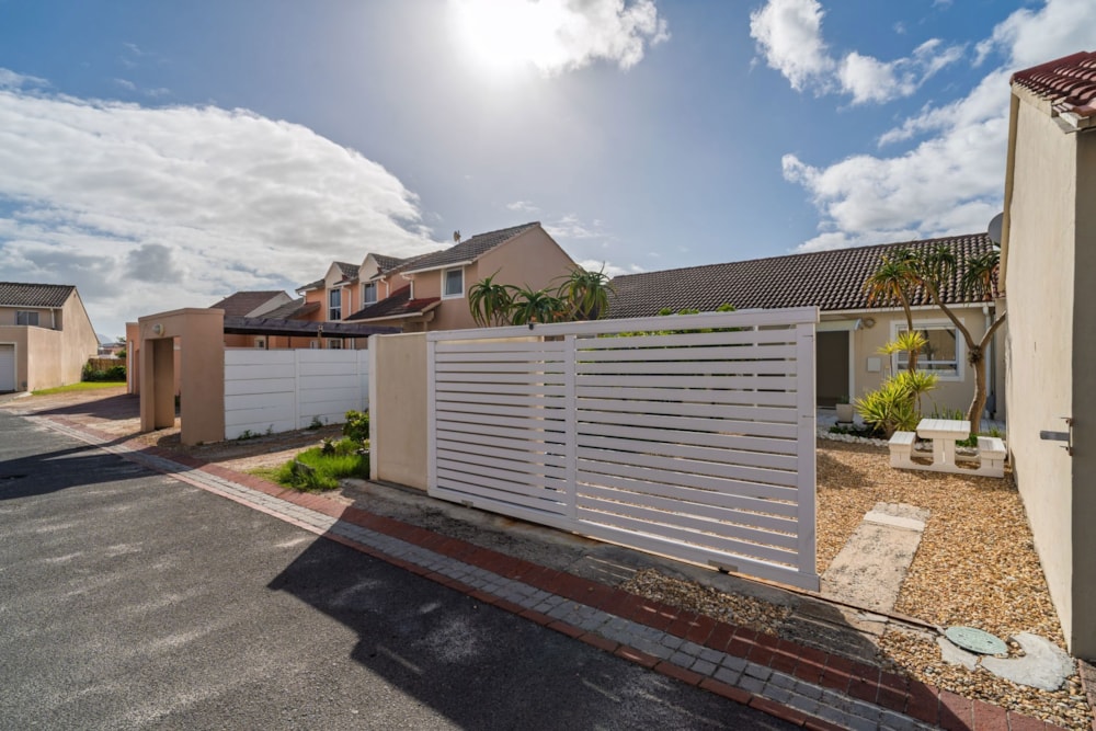 House for sale in Capricorn Beach - FH1707875