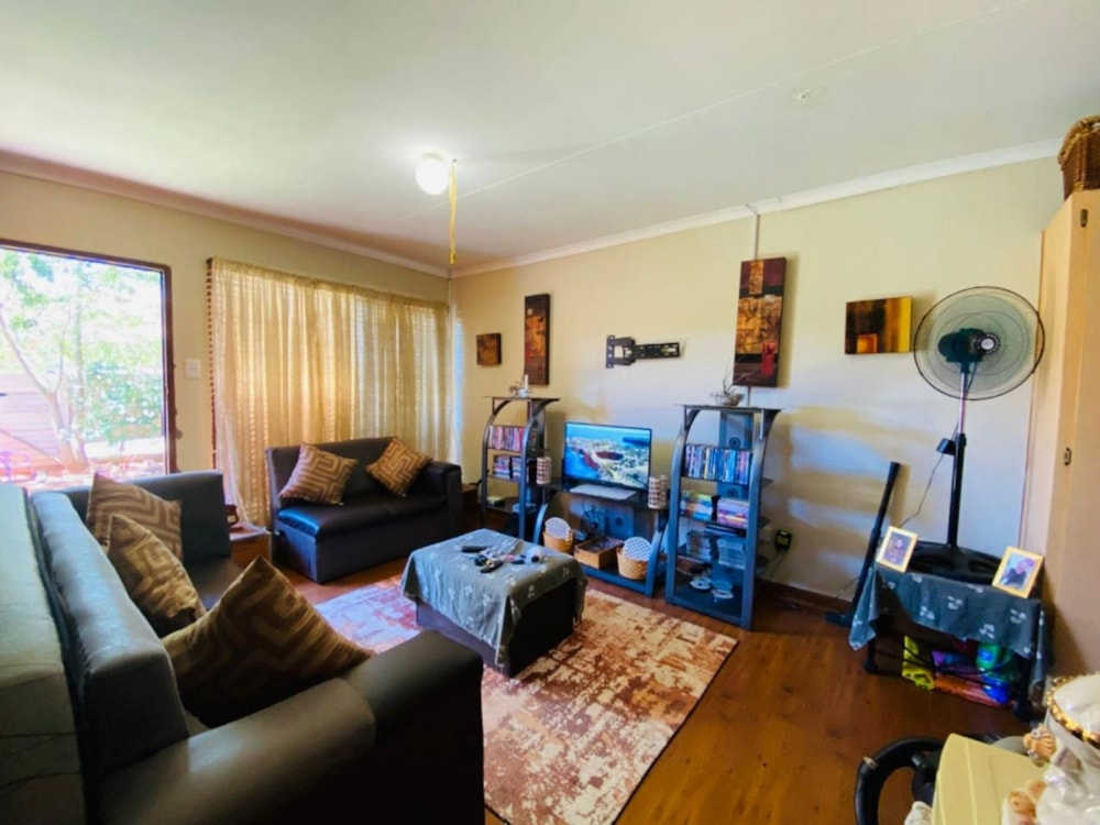 Townhouse for sale in Langenhovenpark - 1BX1719270 Townhouse for sale in Langenhovenpark - 1BX1719270