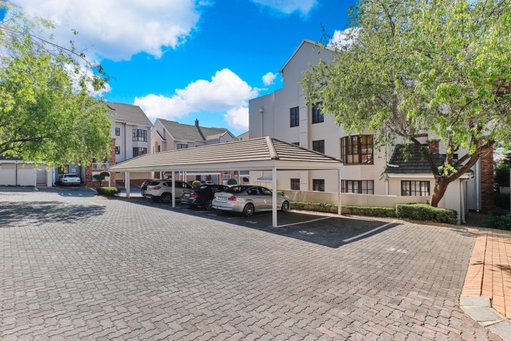 Double-storey apartment for sale in Rivonia - HP1736029