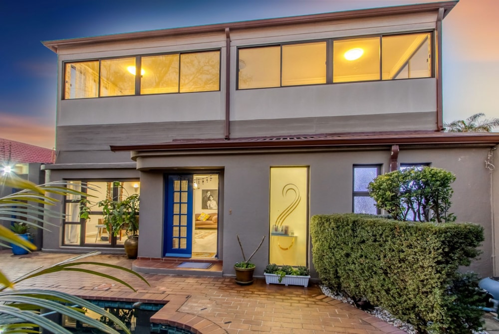 Double-storey house for sale in Norwood, Johannesburg - HP1706716 Double-storey house for sale in Norwood, Johannesburg - HP1706716