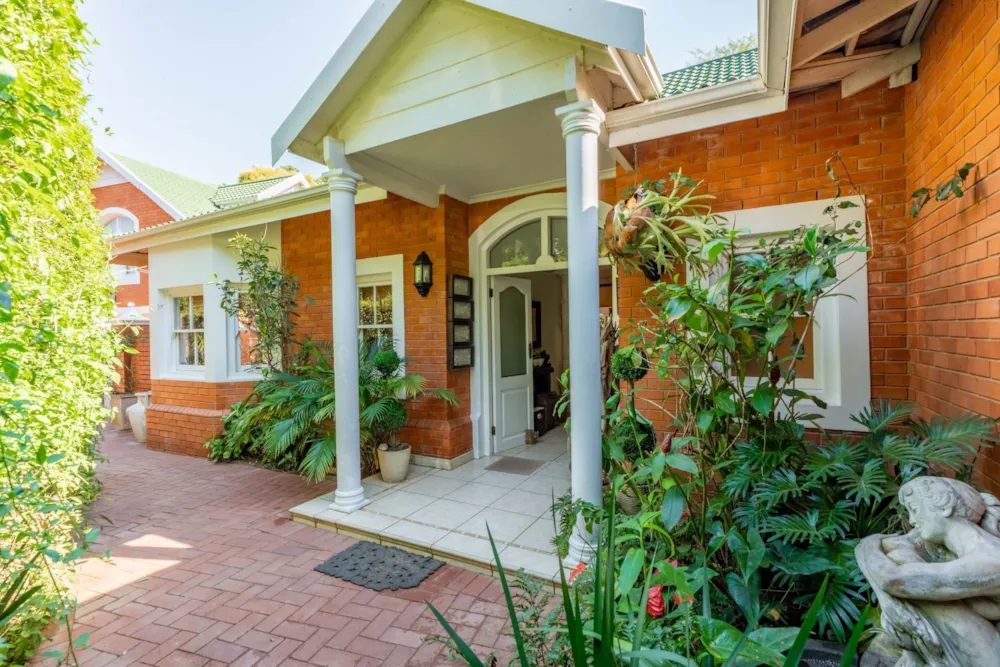 House sold in Mount Edgecombe Country Estate - 1MT1706781 House sold in Mount Edgecombe Country Estate - 1MT1706781