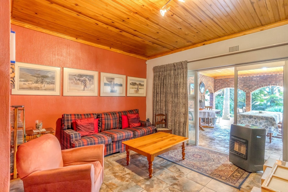 House for sale in Fontainebleau - RAN1708070 House for sale in Fontainebleau - RAN1708070