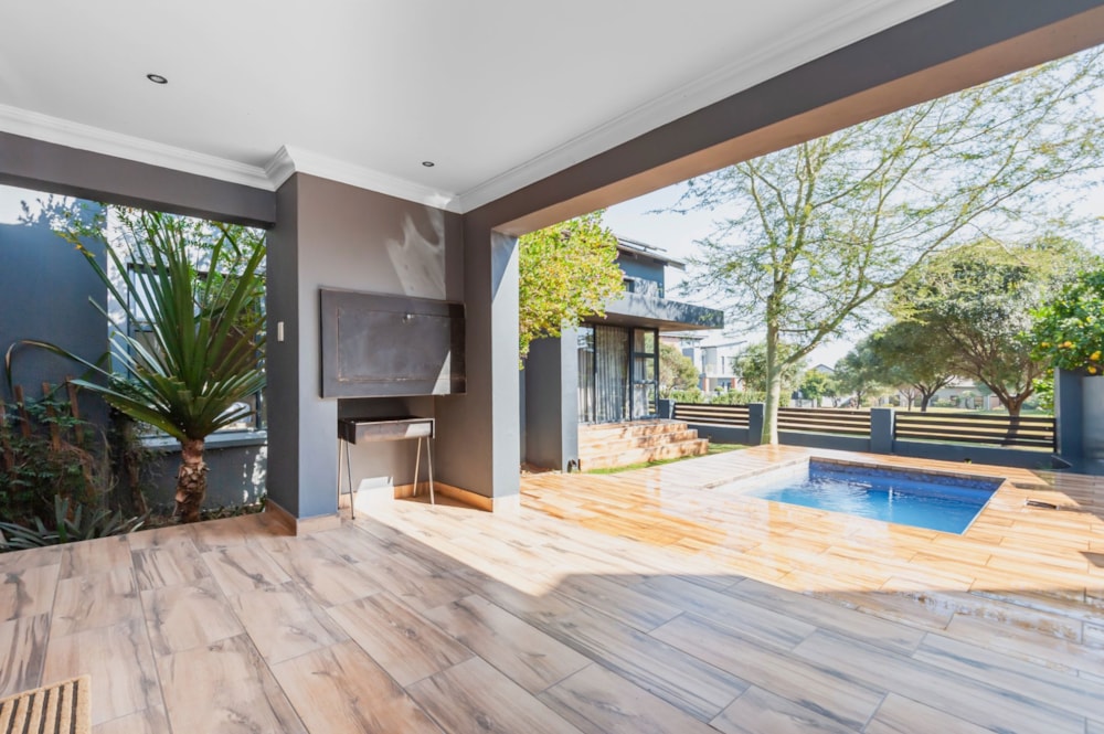 House for sale in Copperleaf - 1CU1707207