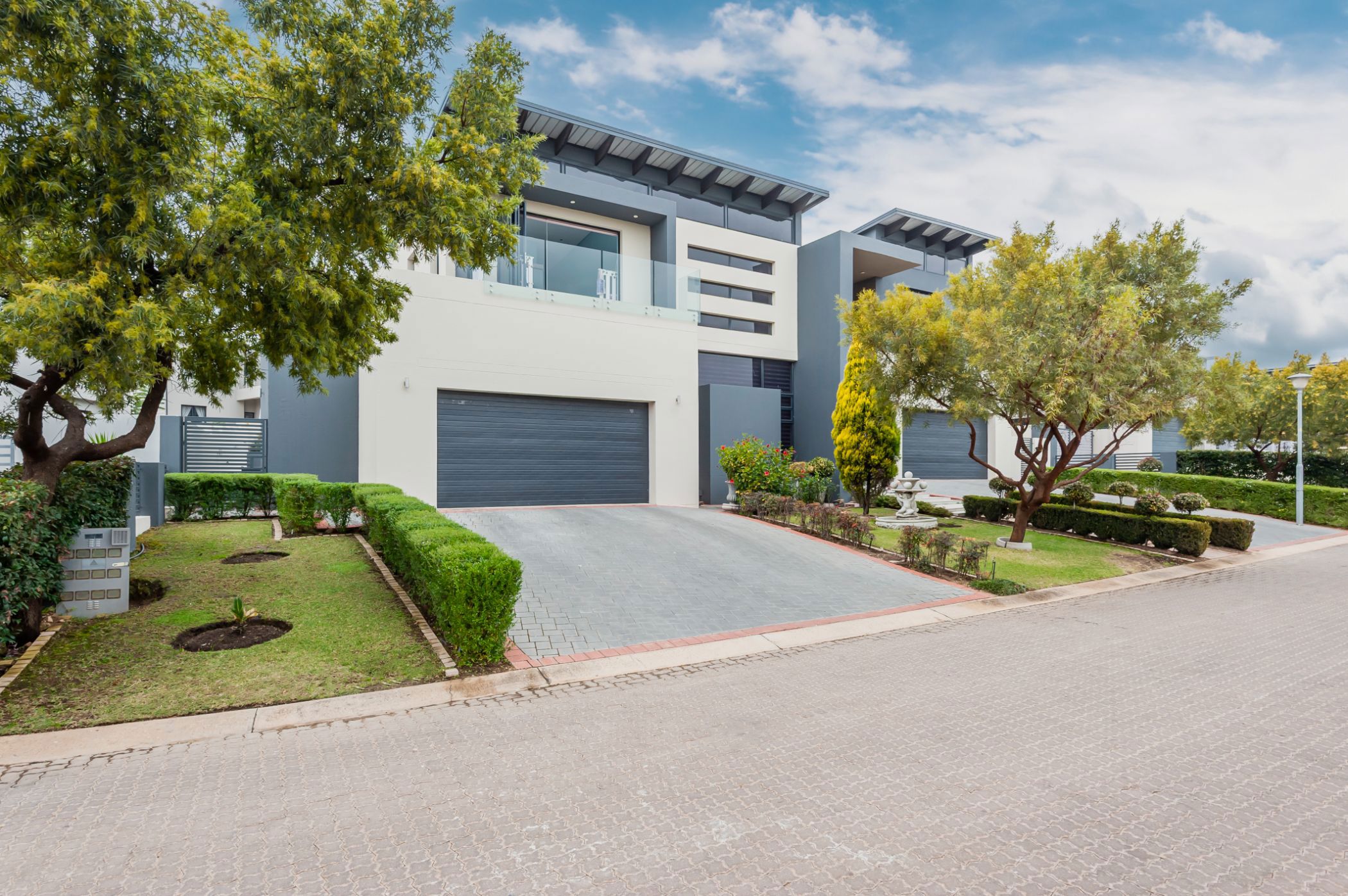 Double-storey house for sale in Copperleaf - 1CU1706594