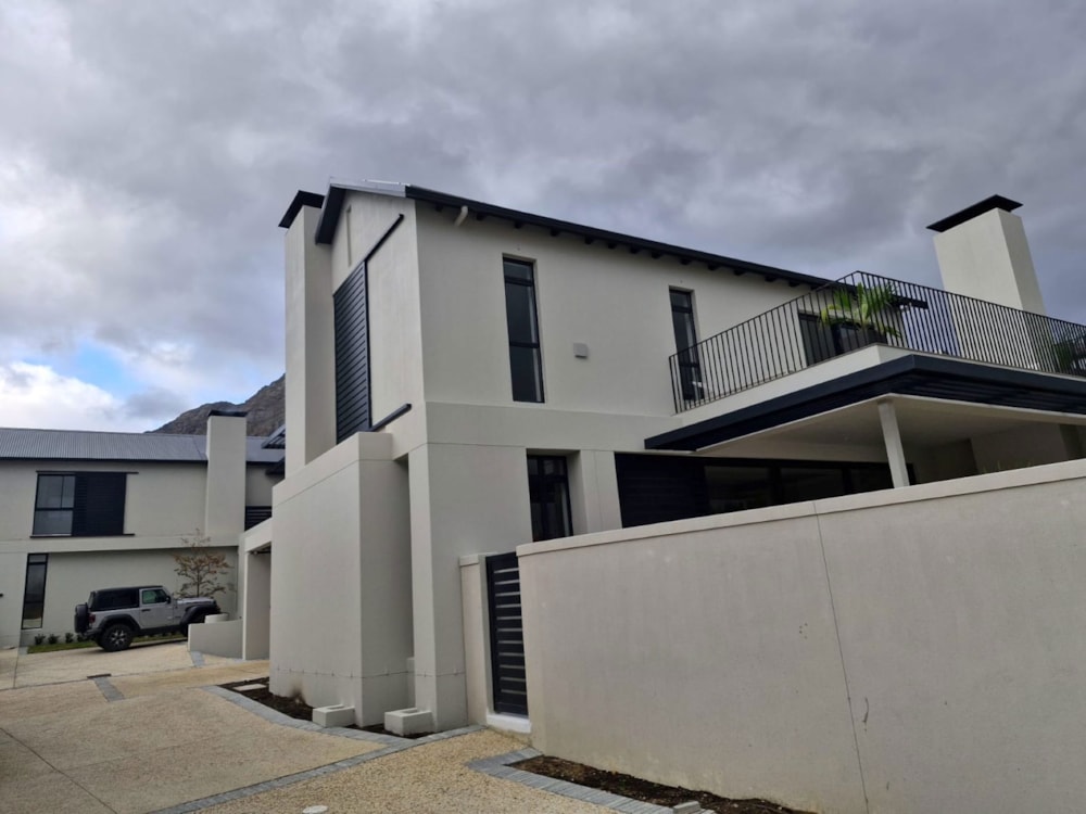 Residential vacant land sold in Franschhoek - FWI1697329