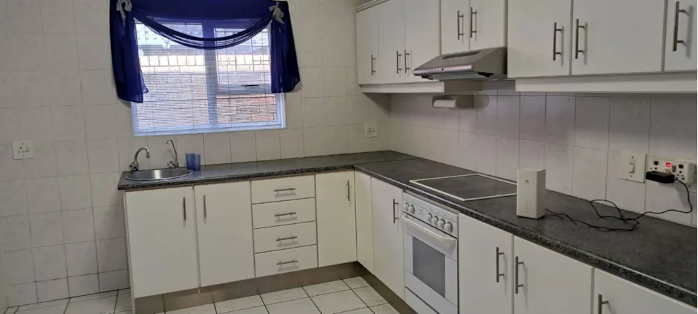 House sold in Plattekloof - 1PLA1711089