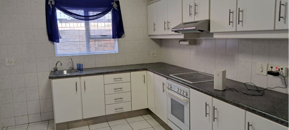 House sold in Plattekloof - 1PLA1711089 House sold in Plattekloof - 1PLA1711089