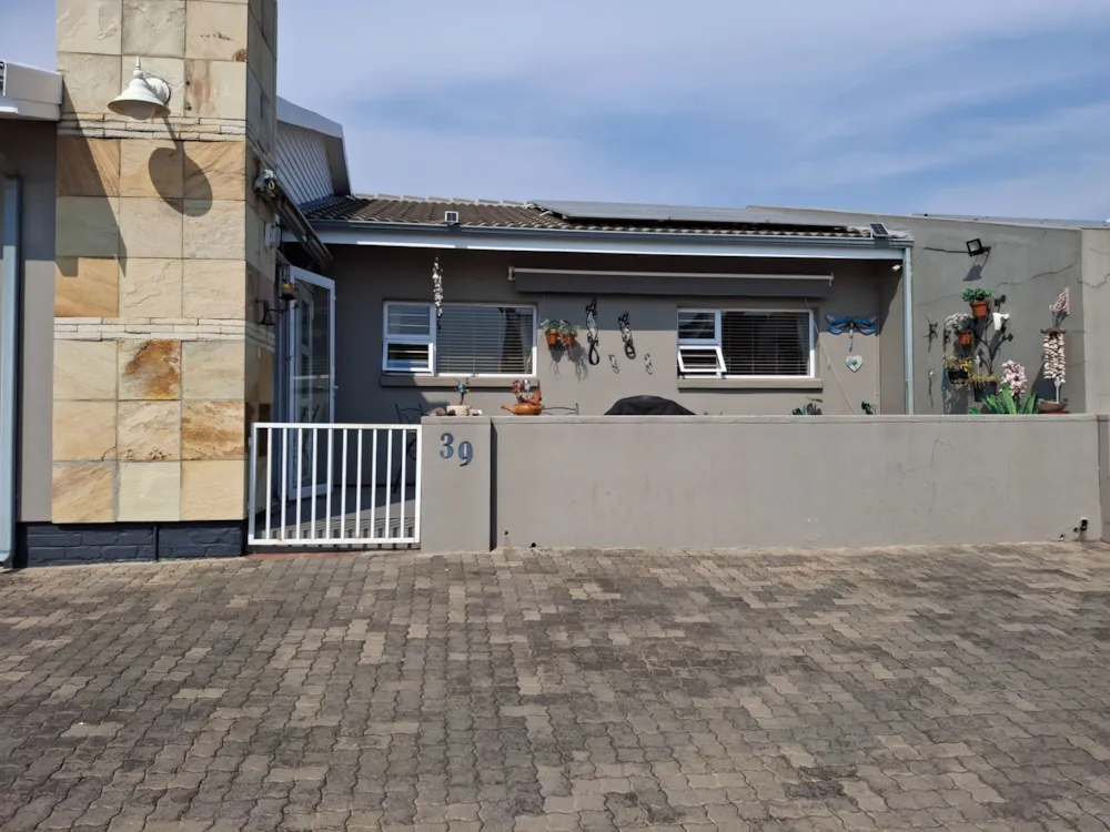Bungalow sold in Rynfield - EN1722780 Bungalow sold in Rynfield - EN1722780