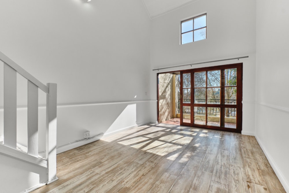 Apartment for sale in River Club, Sandton - HP1711412