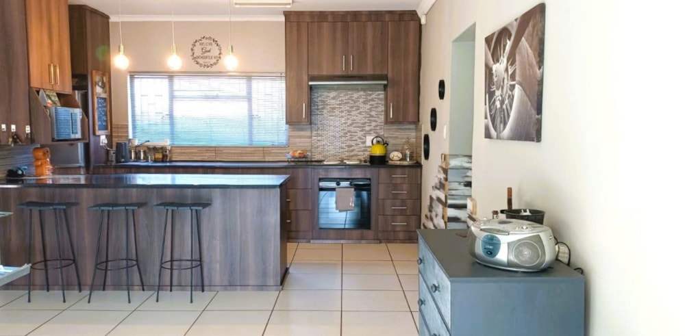 House for sale in Universitas - 1BX1712831 House for sale in Universitas - 1BX1712831