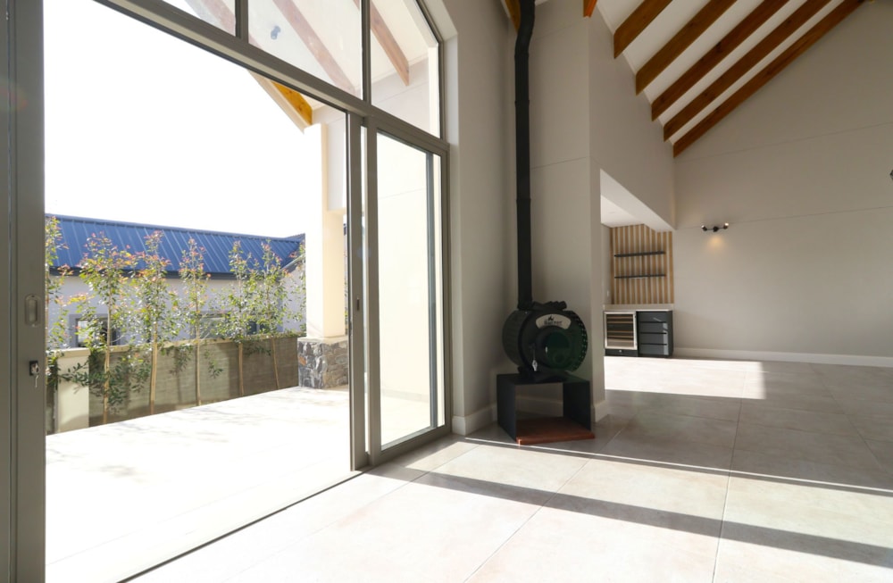 House for sale in Kingswood Golf Estate - GEO1642166