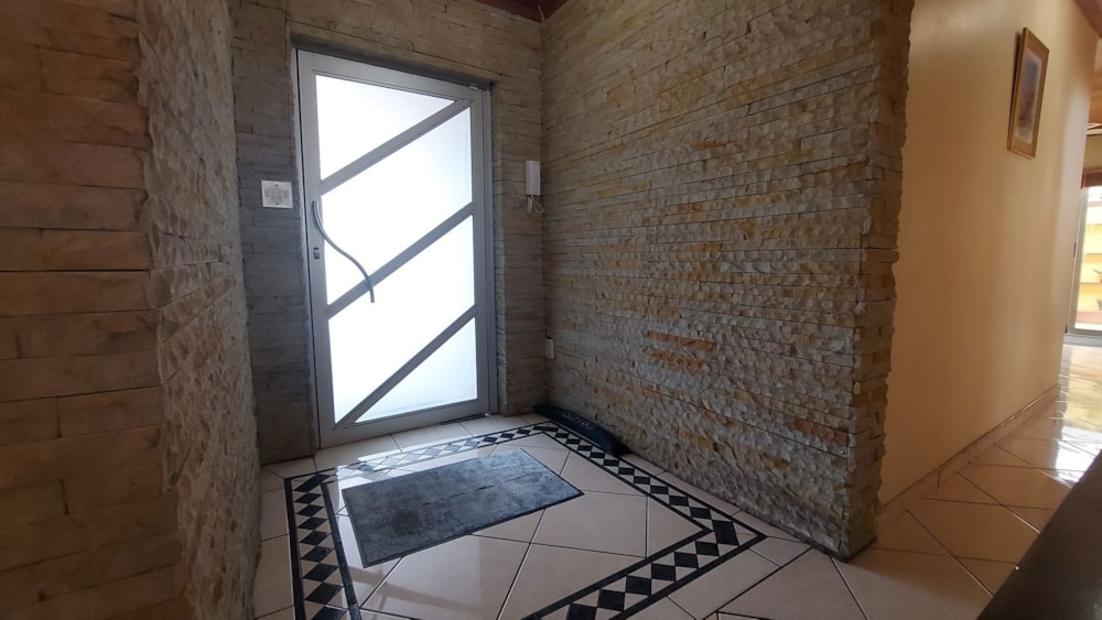 House for sale in Ottery - 1OT1712539